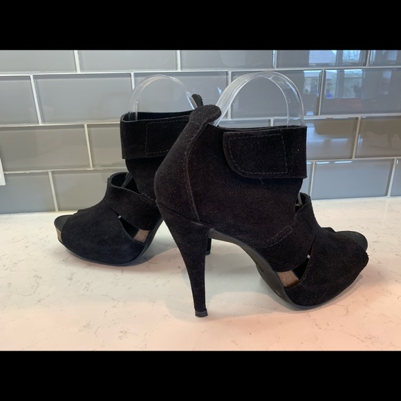 Pedro Garcia black suede bootie - EUC - Picture 5 of 6